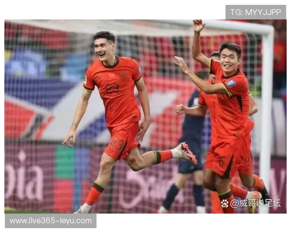 世界杯预选赛焦点：强队激战，晋级形势愈加复杂