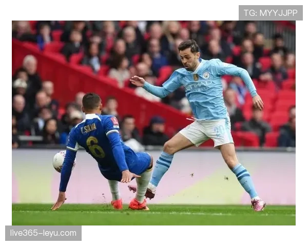 贝尔纳多延续英超传奇表现，未来前景引热议